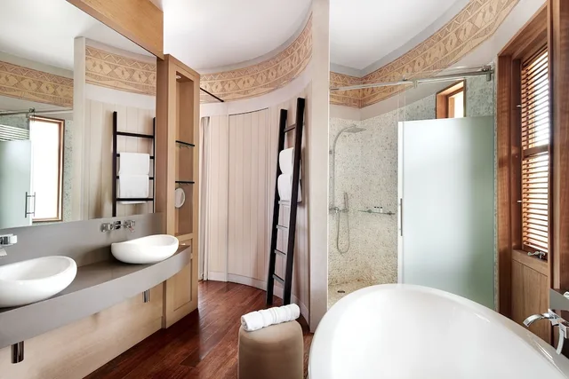 Bungalow, Twin Beds, Garden View, Balcony, Sheraton New Caledonia Deva Resort & Spa 2/2