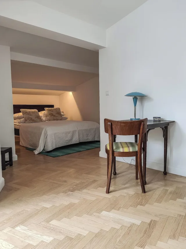 لوفت ديلوكس، CRYSTAL SUITES OLD TOWN 5/10