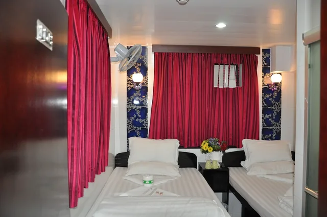 غرفة عائلية بسريرين مزدوجين، Swiss Hostel 1/3