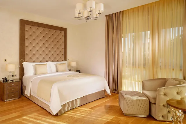 فيلا بإطلالة على الحديقة، Parklane a Luxury Collection Resort and Spa Limassol 3/4