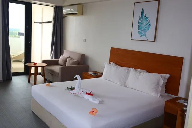 Room, King Bed, West View، Nalagi Hotel 1/10
