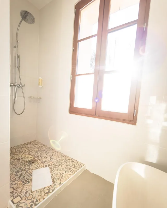 غرفة ديلوكس بسرير مزدوج بإطلالة على المتنزه، Domaine Cie 6/9