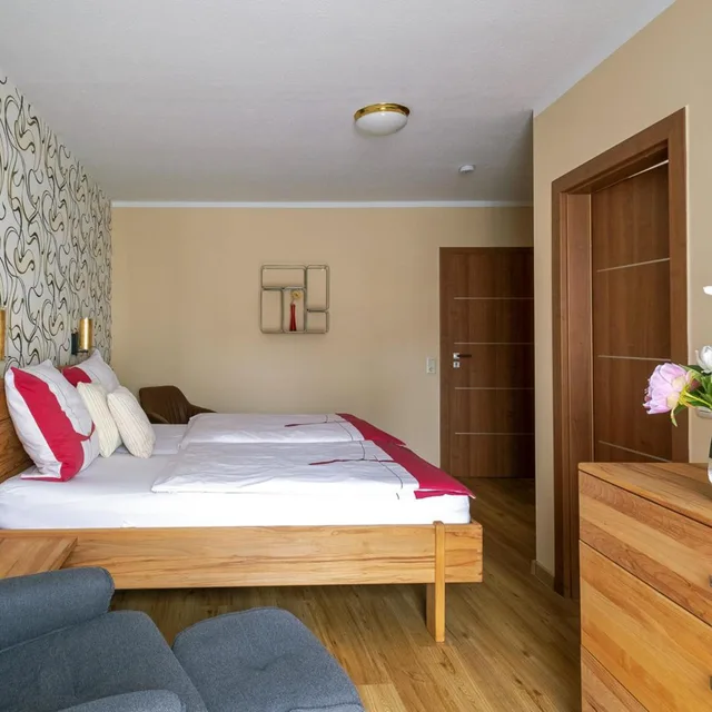 Room, Double Bed, Private Bathroom, Hotel Restaurant Alt Wehlheiden 3/7