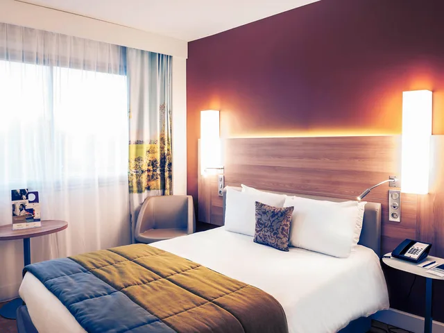 غرفة بسرير كوين لذوي الإعاقة، Mercure Macon Bord De Saone 8/10