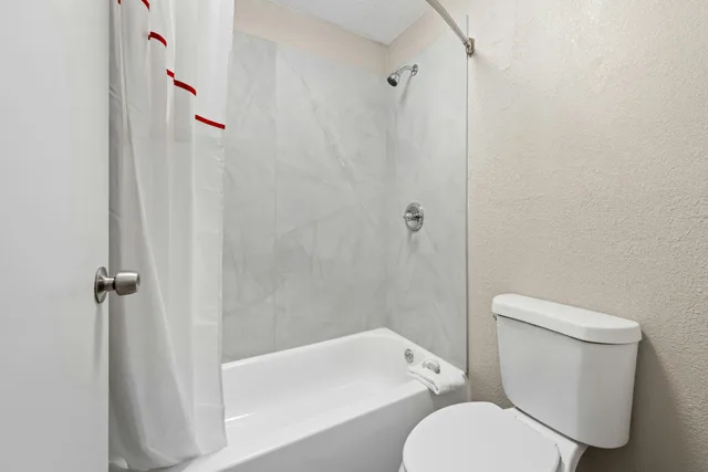 غرفة سوبيريور بسرير كينج، Red Roof Inn Charlotte - Airport 6/8