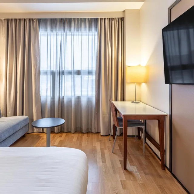 غرفة عائلية بسريرين فرديين، Holiday Inn Tampere Central Station 2/3