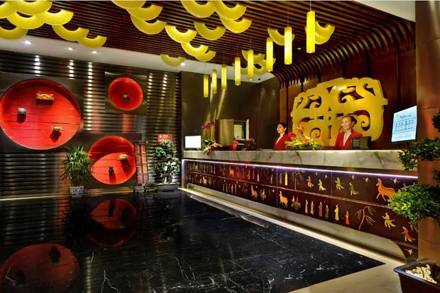 Yitel (Chengdu Chutian Junlin)، تشنغدو 10/50