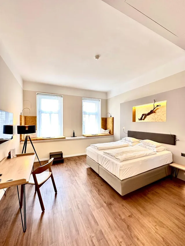 غرفة كبيرة بسرير مزدوج، Hotel Rathaus Wein & Design 3/10
