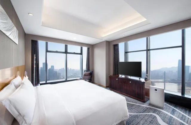 جناح بسرير كينج بإطلالة، Chongqing C-Plaza Hotel 1/6