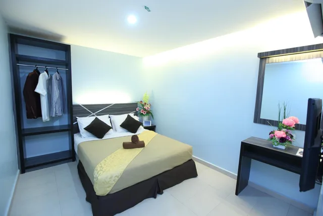 Deluxe, Queen Bed, Al Huda Hotel 1/1