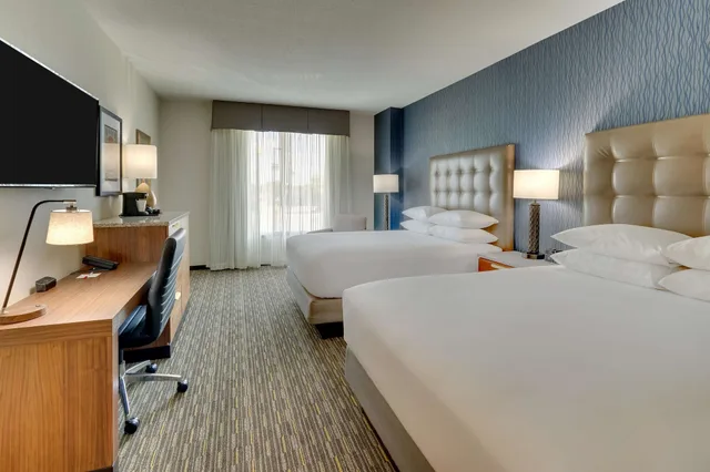 Deluxe, Multiple Beds, Fireworks View, Sofa, Terrace, Accessible، Drury Plaza Hotel Orlando - Disney Springs Area 4/5