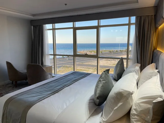 شقة بانورامية بسرير كينج بإطلالة على البحر بغرفتي نوم، Sweet Land Hotel 2/10