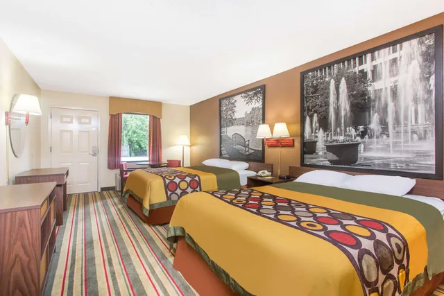غرفة بسريرين كوين، Super 8 by Wyndham Dublin 2/3