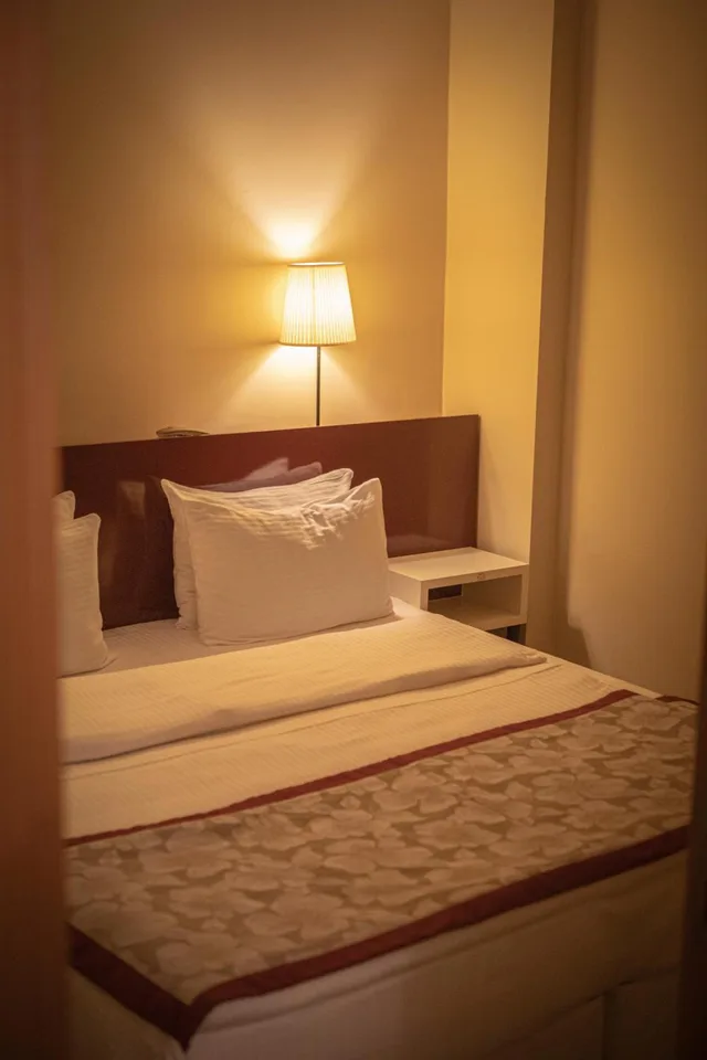 جناح جونيور، Trakya City Hotel 5/10