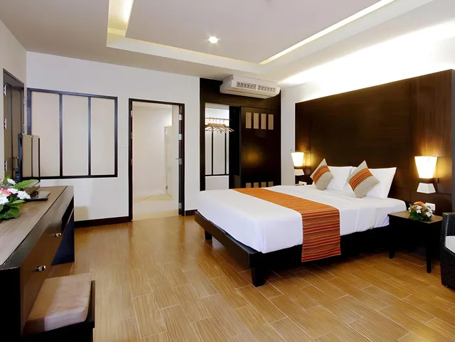 Splendid, Suite, Kata Sea Breeze Resort 1/1