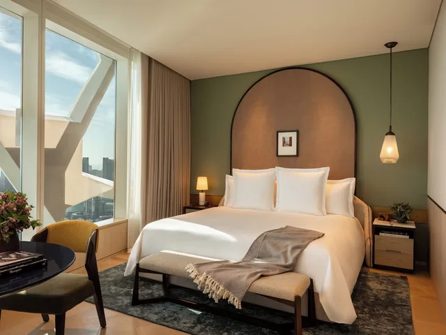 3 Bedrooms, Apartment, Single Bed, Gulf View، Rosewood Doha 1/3