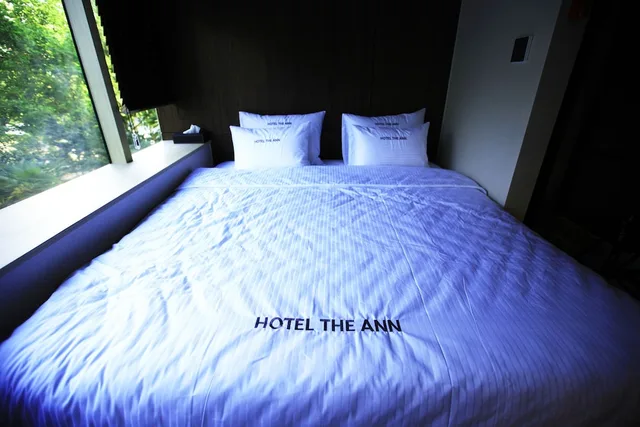 Deluxe, Double Bed, Hotel The Ann 1/1