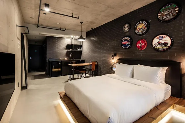 Super, Queen Bed، Snob Boutique Hotel Jeju 2/5