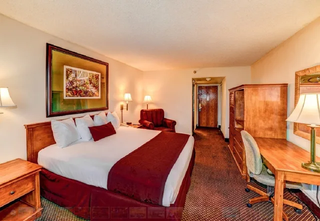 غرفة قياسية بسرير مزدوج، Grand Vista Hotel 1/4