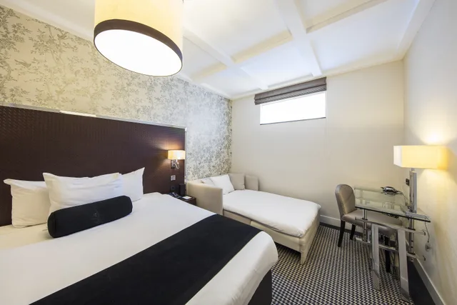 Semi Basement, Triple, Partial View، Notting Hill 1/3