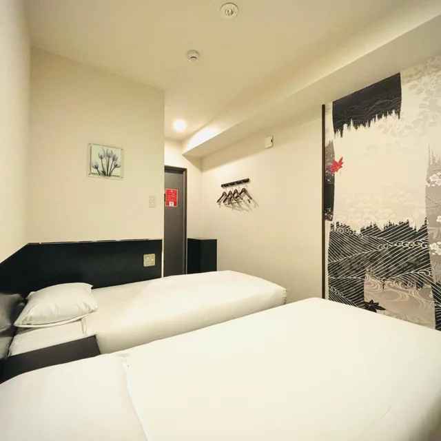 Room, Twin Beds, Arashi Hotel Namba 7/10