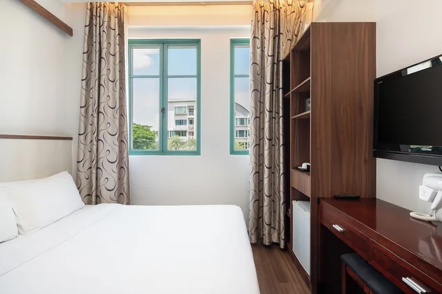 Superior, Double Bed, No Window، The Quay Hotel West Coast 4/8