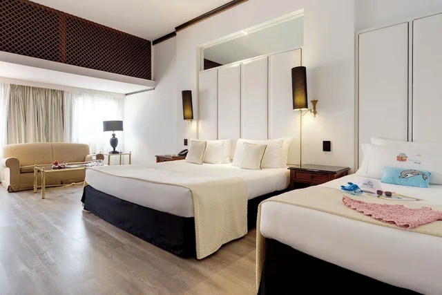 غرفة عائلية ثلاثية بسرير كينج وسرير فردي، Melia Milano Hotel 2/10