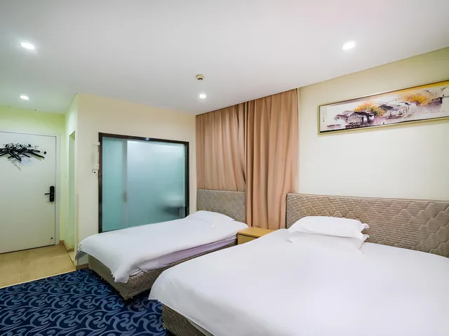 غرفة عائلية ثلاثية بسرير كوين وسرير فردي، Memory Travel Hotel - Edge Westlake 1/1