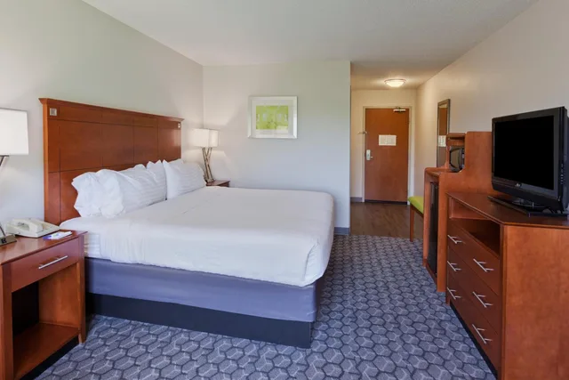 جناح استوديو بسرير كينج لذوي الإعاقة، Holiday Inn Express Hotel And Suites Phenix City Columbus 2/5