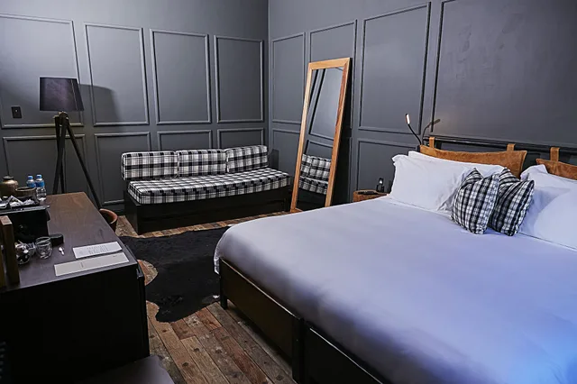 Premier, Twin Beds, Balcony, Hotel Ort 2/3