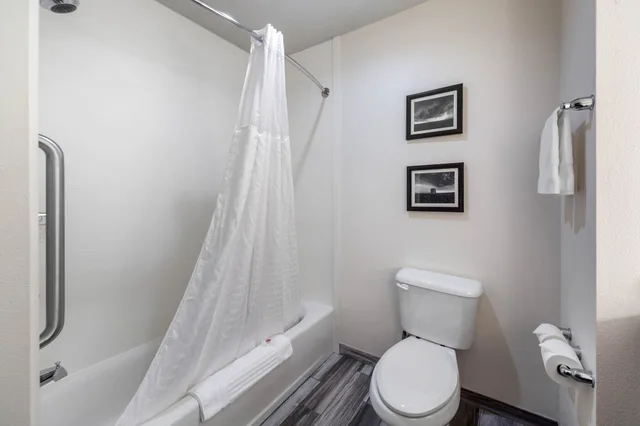 Upgrade, Suite, 2 Queen Beds, Sofa, Accessible، Comfort Inn And Suites Oklahoma City South I 35 7/9