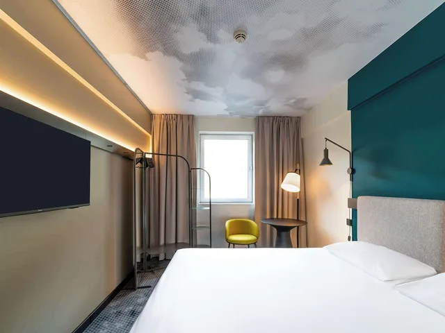 Renovated, Superior, Double Bed, Accessible، Ibis Praha Wenceslas Square Hotel 1/9