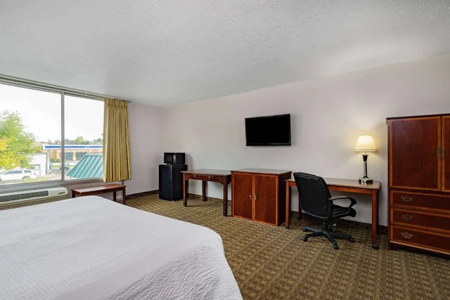 غرفة بسرير كينج، Days Inn By Wyndham Cambridge 8/10