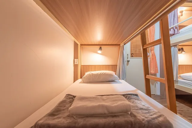 غرفة عائلية بأسرّة بطابقين، The Victory View - Hostel - Adults Only 2/3