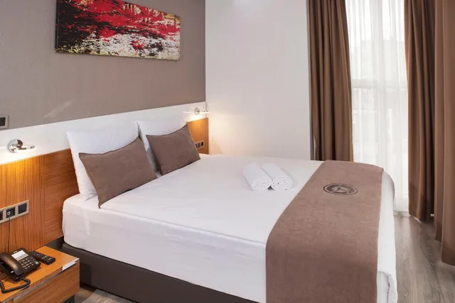 غرفة بسرير مزدوج بشرفة، Buca Residence Hotel 8/10