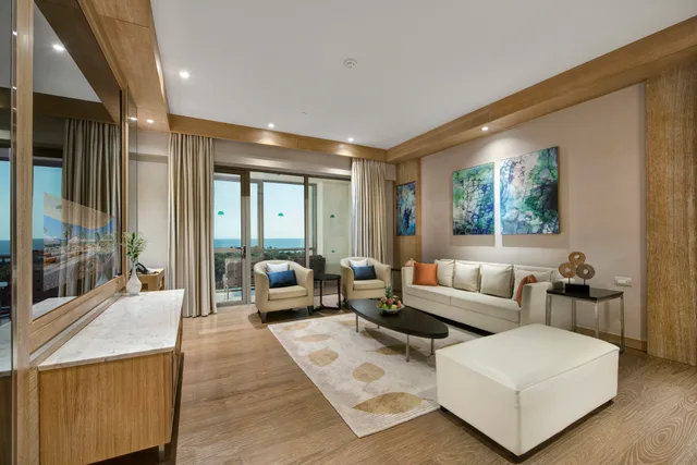 جناح بسرير كينج، Regnum Carya 3/9