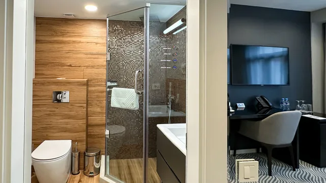 غرفة قياسية بسرير كينج، Silver 39 Boutique Hotel 8/10