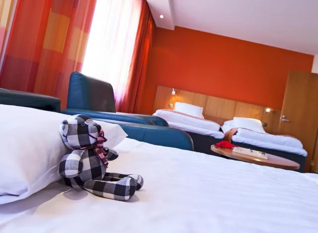 Prime Superior Twin، Hotel Oscar 1/1