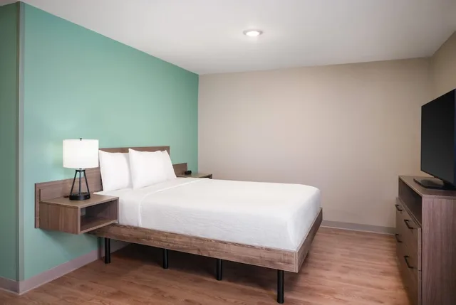 جناح بسرير كوين، ECHO Suites Extended Stay by Wyndham Austin Round Rock 4/10