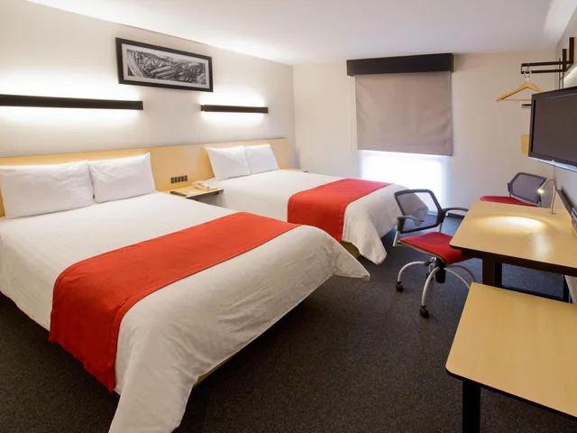 غرفة قياسية بسرير مزدوج، City Express By Marriott Oaxaca 1/1