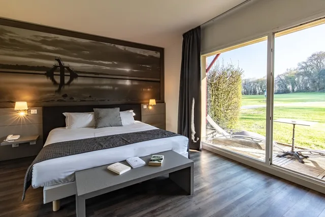 غرفة قياسية بسرير كينج، Saint Malo Golf Resort 4/10