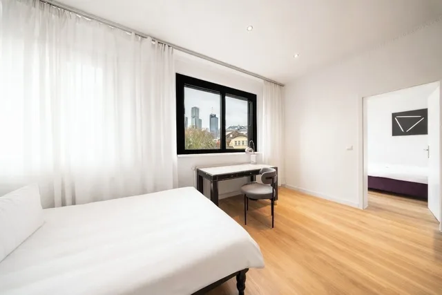جناح كلاسيكي بسرير مزدوج، The Suite Hotel 1/10