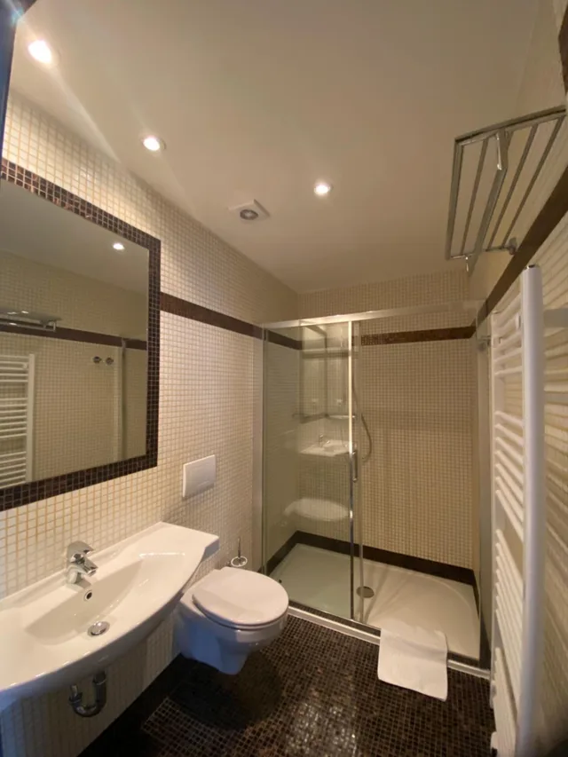 غرفة سوبيريور ثلاثية بسرير فردي، Hotel Praha Liberec 7/7