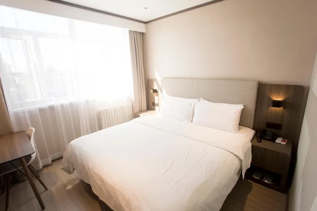غرفة سوبيريور بسرير كوين، Hanting Hotel (Tianjin Ji County Drum Tower) 1/1