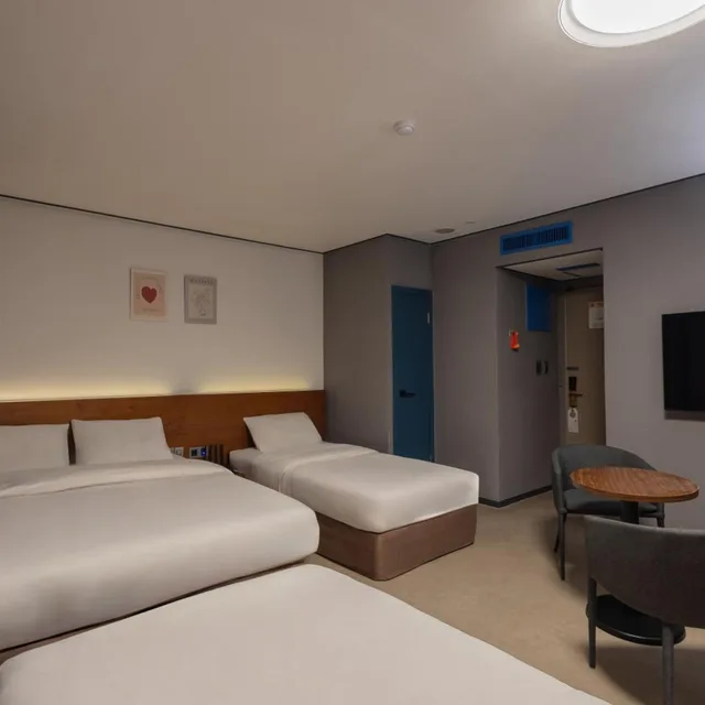 (AIR) Family Room، Insadong Crown Hotel 1/10