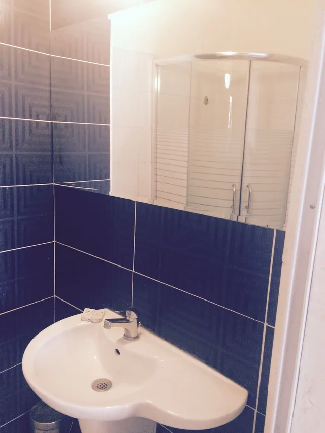 غرفة رباعية بأربعة أسرّة، Newpark Hotel Amman 3/8