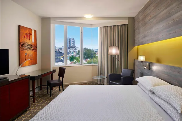 غرفة سوبيريور بسرير كينج، FOUR POINTS BY SHERATON PERTH 3/10