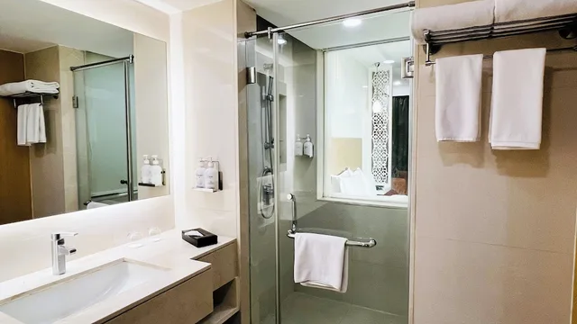 جناح بسرير كينج بمنطقة جلوس، HOLIDAY INN AMRITSAR RANJIT AVENUE 3/5