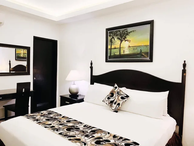 غرفة ديلوكس بسرير كينج، Chateau De Boracay 5/10
