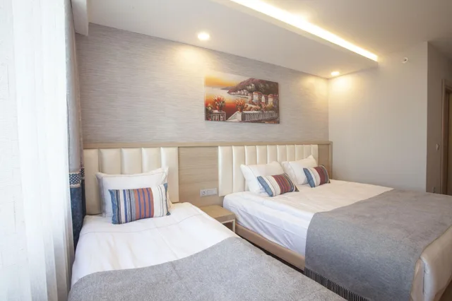 غرفة ديلوكس ثلاثية بإطلالة على المدينة، Old Town Point Hotel & Spa Antalya 2/10